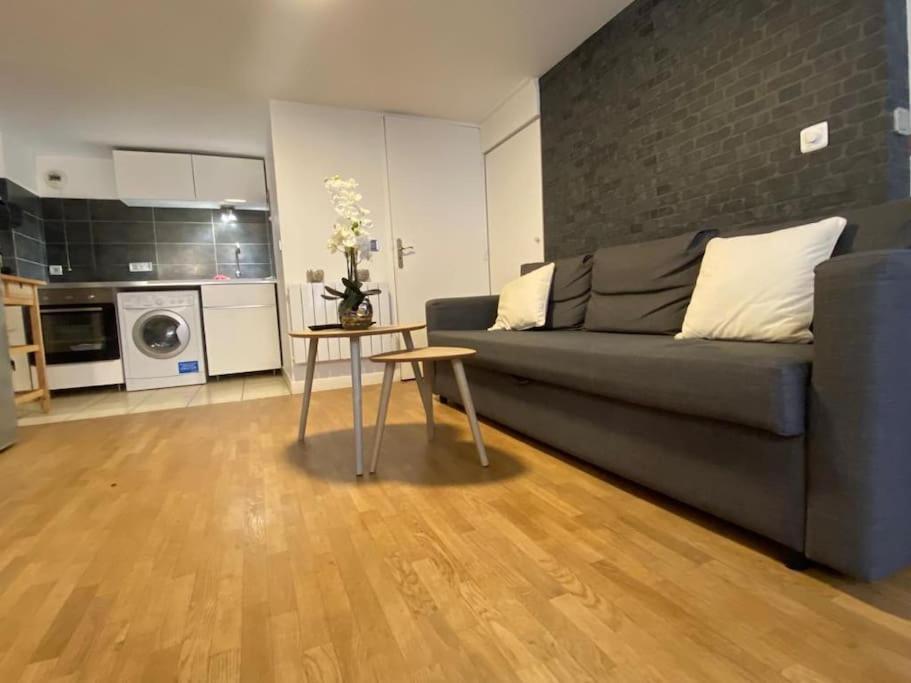 Magnifique Duplex 45 M2 Aux Portes De Paris Metro Barbara A 30Mn Expo Porte De Versailles Монруж Экстерьер фото